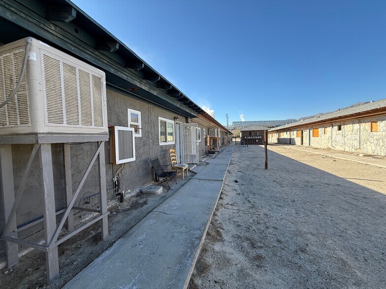 More Photos Of 83298-83420 Argus Ave, Trona Apartments For Sale