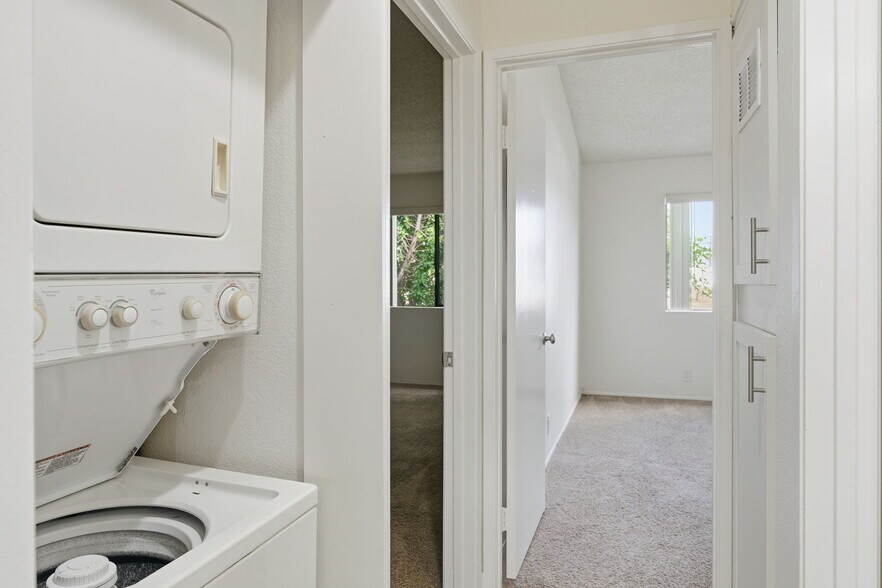 More Photos Of 4583-4585 36th St, San Diego Apartments For Sale