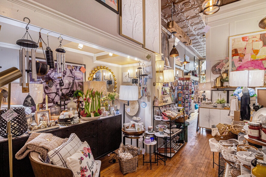 More Photos Of 101 N Lafayette St, South Lyon Storefront Retail Office For Sale