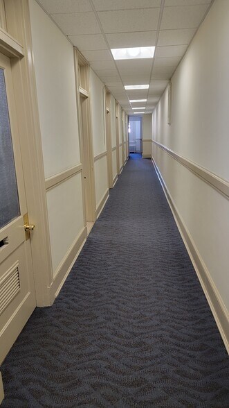 More Photos Of 516 N Charles St, Baltimore Office For Lease