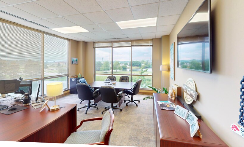More Photos Of 4755 Lake Forest Dr, Blue Ash Office For Lease