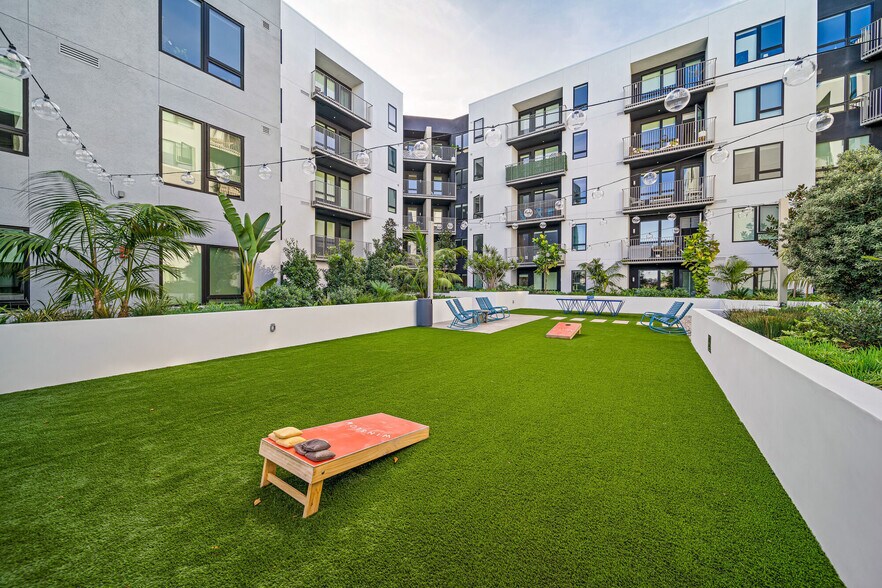 More Photos Of 4353 Park Blvd, San Diego Apartments For Lease