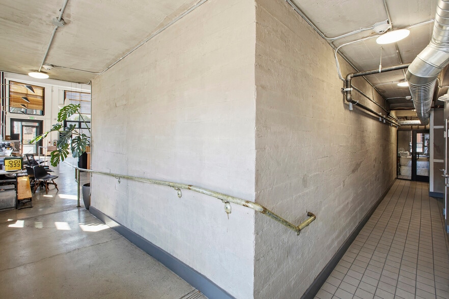 More Photos Of 3136 International Blvd, Oakland Office For Lease