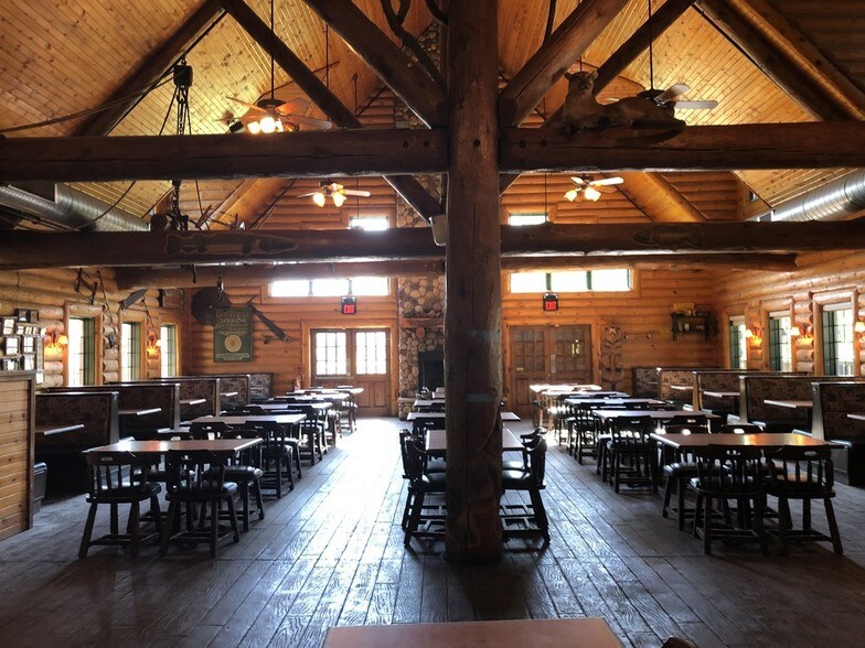 More Photos Of 8101 Wicker Ave, Schererville Restaurant For Sale