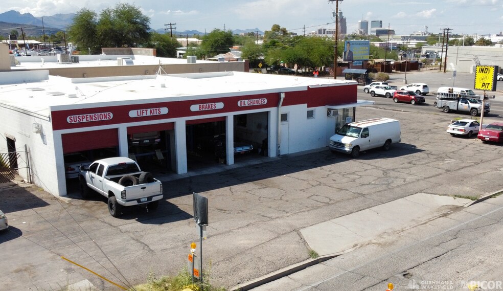 More Photos Of 850 E 22nd St, Tucson Auto Repair For Lease