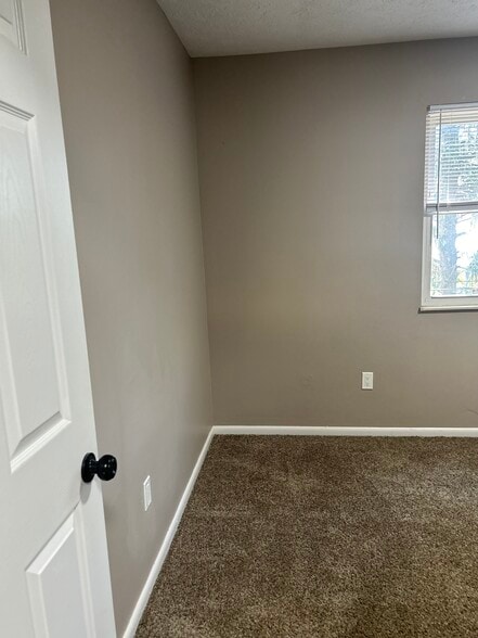 More Photos Of 3074 Howey Rd, Columbus Apartments For Sale