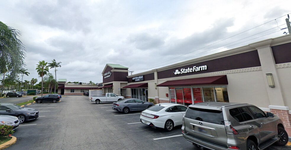 More Photos Of 600 W Hallandale Beach Blvd, Hallandale Unknown For Lease