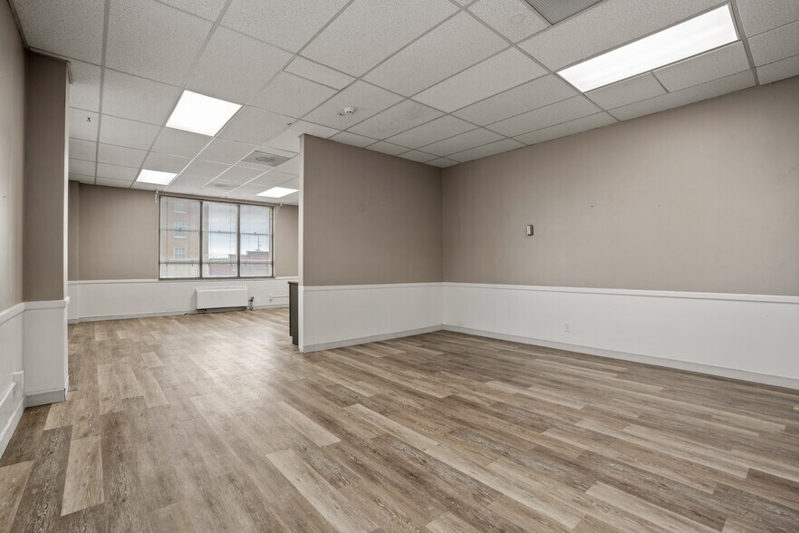 More Photos Of , Hutchinson Multifamily For Sale