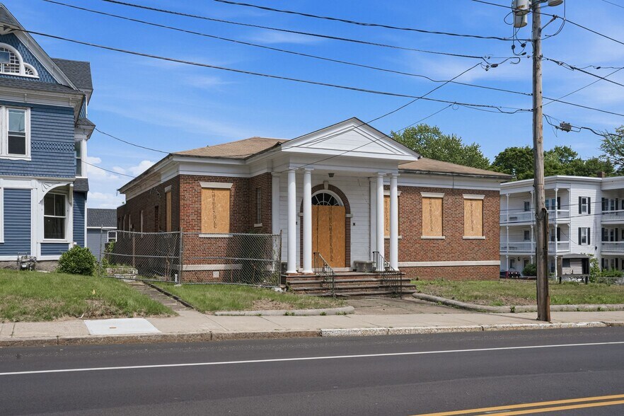 More Photos Of 76 Providence St, Woonsocket Mixed Retail For Sale