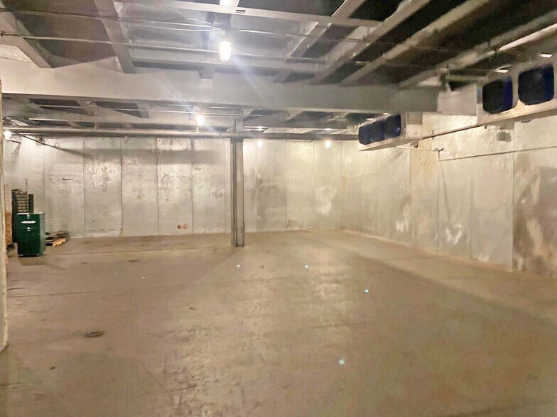 More Photos Of 90 E Union St, Wilkes-Barre Light Distribution For Lease