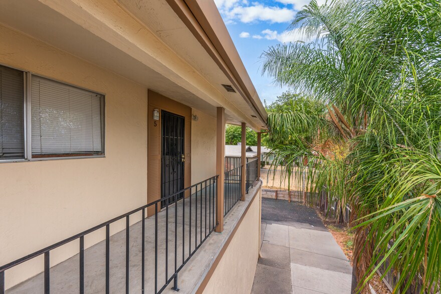 More Photos Of 3609 Fairview Dr, Antioch Apartments For Sale