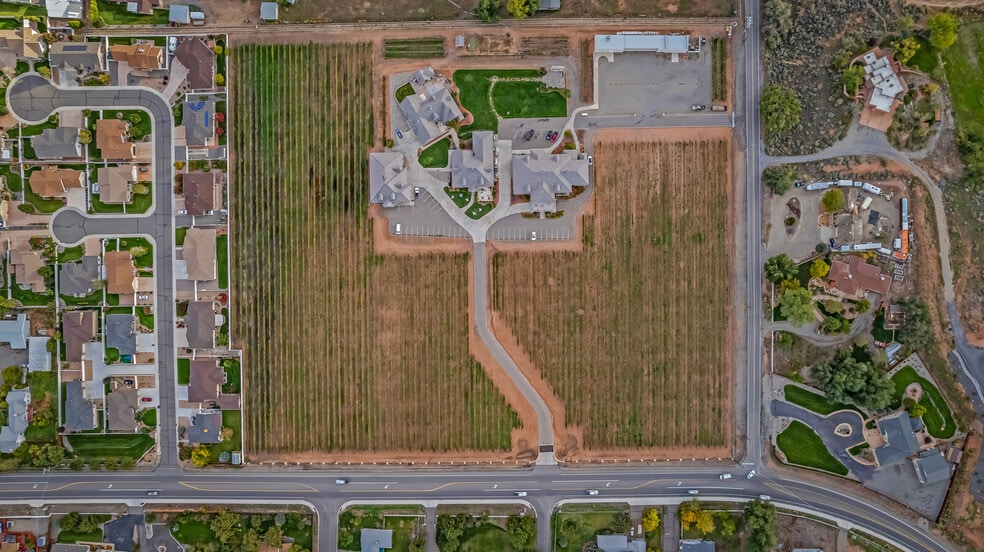 More Photos Of 2087 Broadway, Grand Junction Specialty For Sale