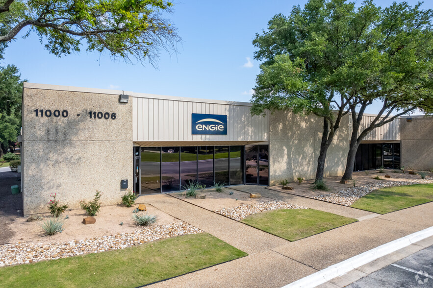 Primary Photo Of 11000-11006 Metric Blvd, Austin Light Distribution For Lease