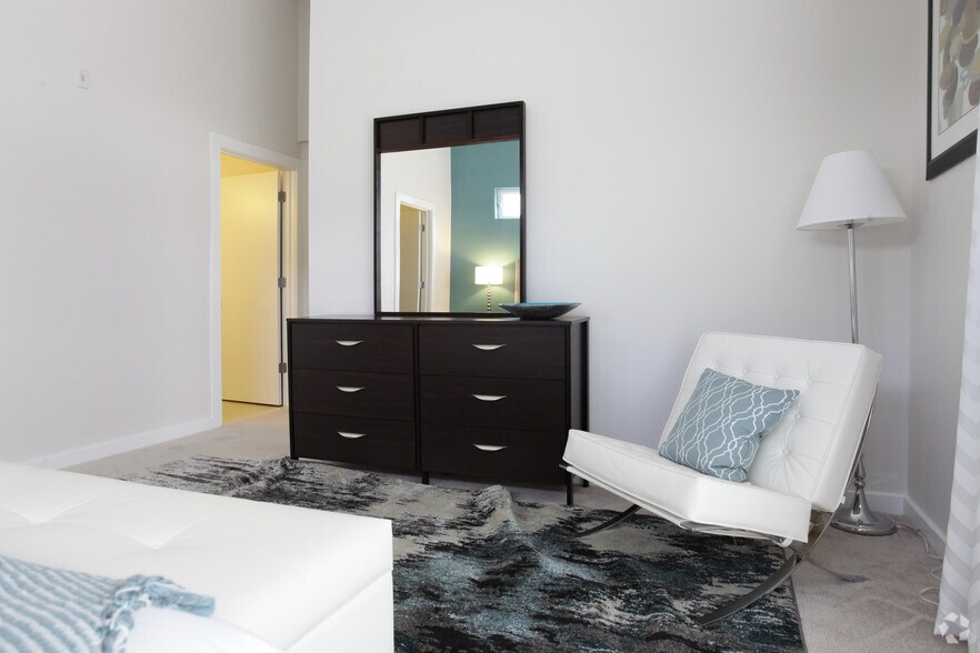 More Photos Of 131 Bridge St, Phoenixville Multifamily For Sale