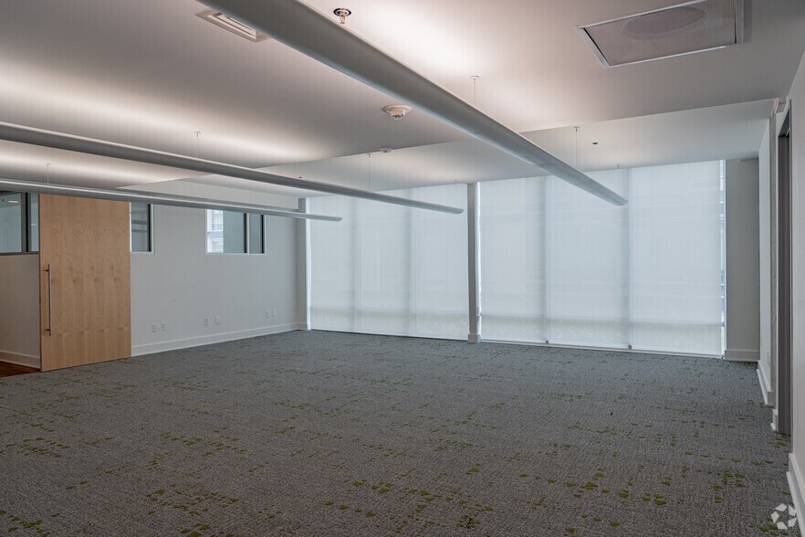 More Photos Of 601 W Rosemary St, Chapel Hill Apartments For Sale