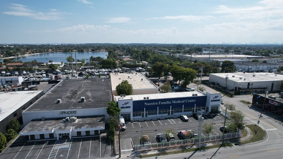 More Photos Of 1975 W 76th St, Hialeah Medical For Lease