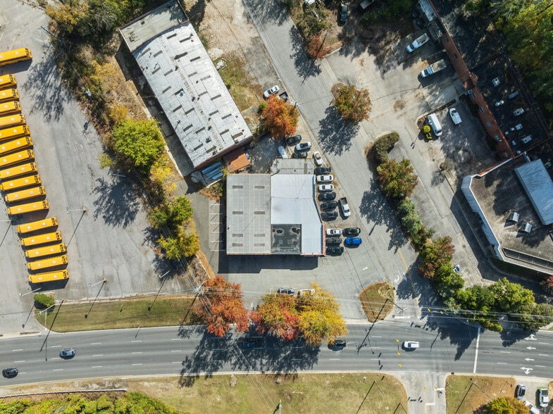 More Photos Of 1800 Capital Blvd, Raleigh Auto Repair For Sale