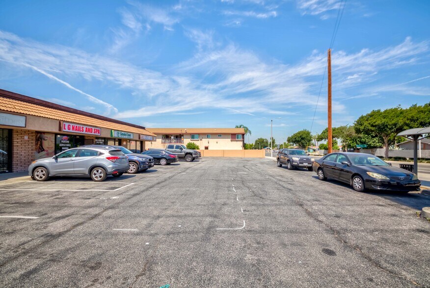 More Photos Of 15660 Amar Rd, La Puente Freestanding For Sale