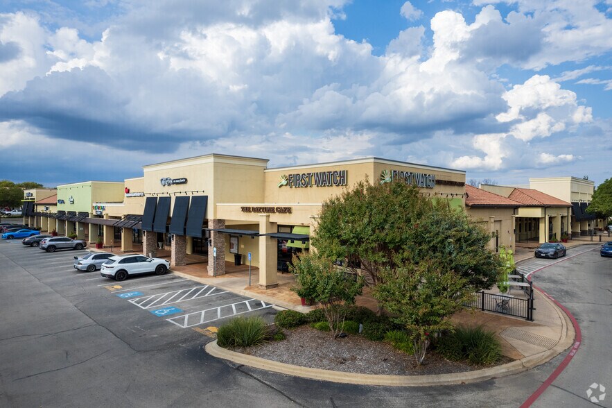 More Photos Of 6333 Camp Bowie Blvd, Fort Worth General Retail For Lease