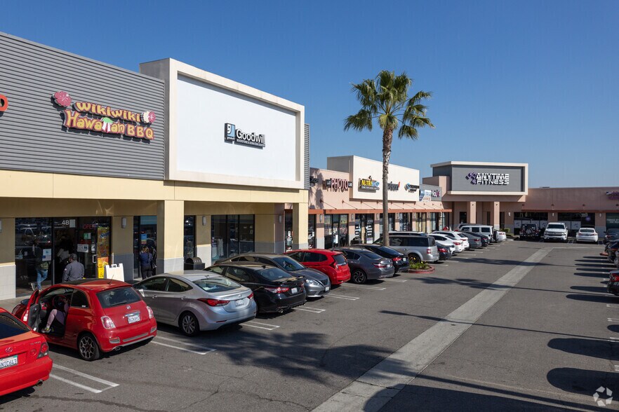 More Photos Of 600 N Sepulveda Blvd, El Segundo Unknown For Lease