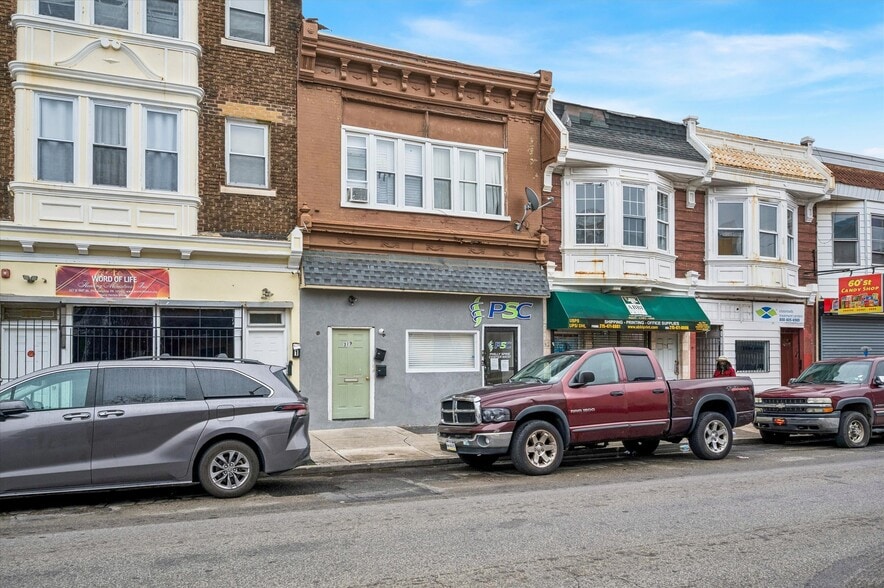 Primary Photo Of , Philadelphia General Retail For Sale
