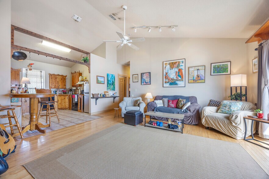 More Photos Of 601 S Ponce de Leon Blvd, Saint Augustine Office Residential For Sale