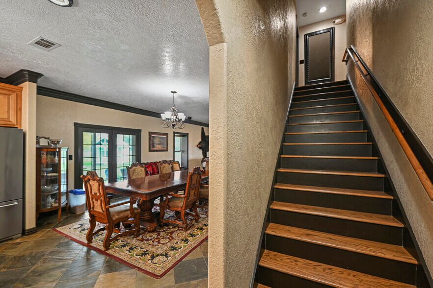 More Photos Of 20204 Schiel Rd, Cypress Warehouse For Sale