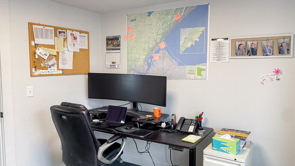 More Photos Of 2321 W 1st St, Duluth Service For Sale