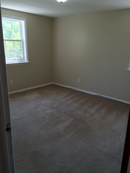 More Photos Of 576-578 Taunton Pl, Buffalo Apartments For Sale
