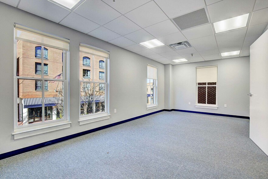 More Photos Of 125 West St, Annapolis Office For Lease