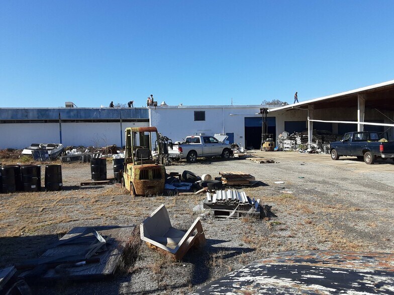 More Photos Of 2716 Avenue E, Birmingham Manufacturing For Sale