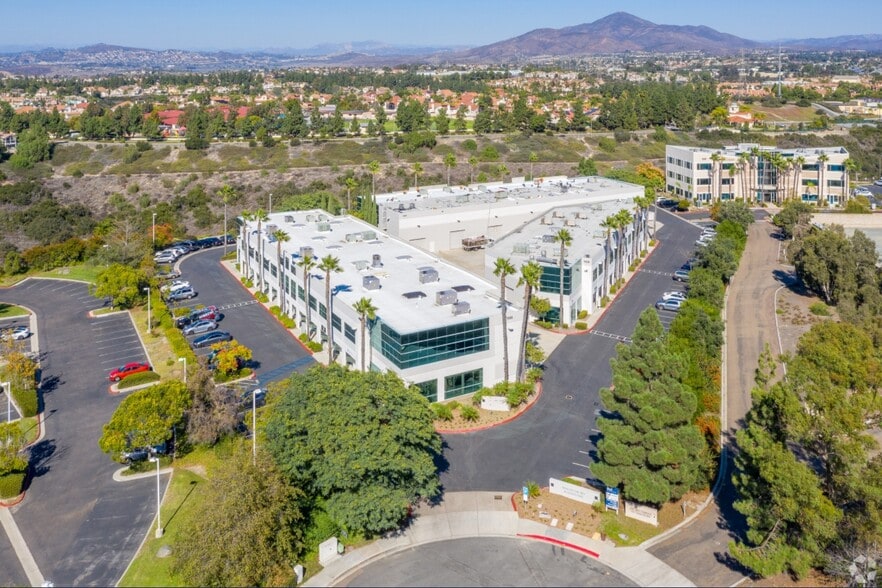 More Photos Of 1057 Tierra del Rey, Chula Vista Flex For Lease