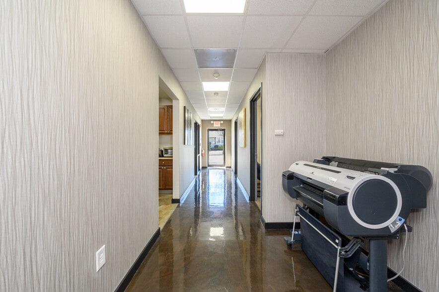 More Photos Of 1400 Union Ave, Union Beach Office For Sale