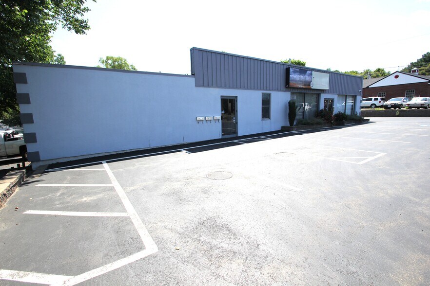 More Photos Of 3 Washington St, North Reading Warehouse For Sale