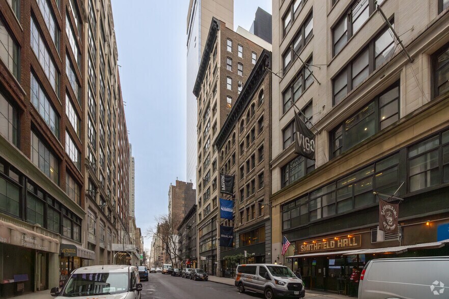 More Photos Of 130 W 25th St, New York Office For Lease