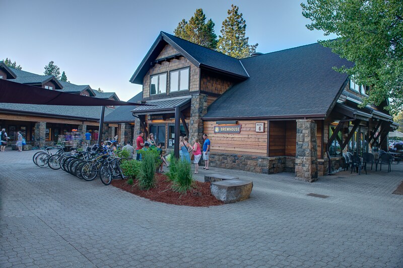 More Photos Of 57100 Beaver Dr, Sunriver Unknown For Lease