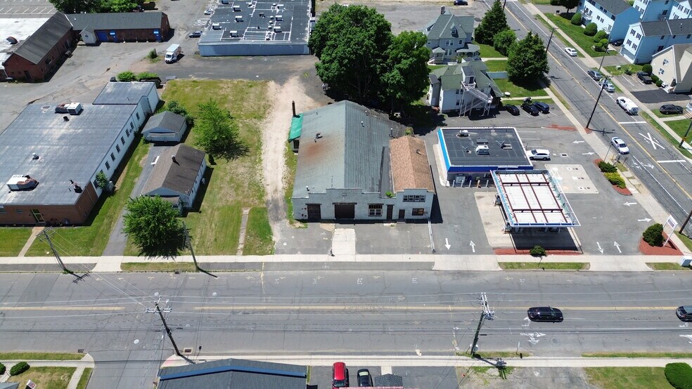 Primary Photo Of 87 Whiting St, Plainville Freestanding For Lease