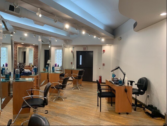 More Photos Of 133 Hillside Pl, Eastchester Apartments For Lease