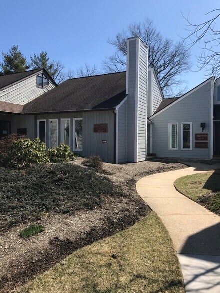More Photos Of 300 N Pottstown Pike, Exton Office For Lease