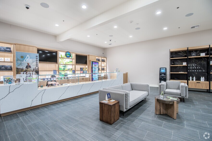 More Photos Of 3401 W Monte Vista Ave, Turlock Restaurant For Sale