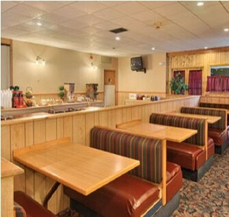 More Photos Of 1400 N Lafayette St, Macomb Hospitality For Sale