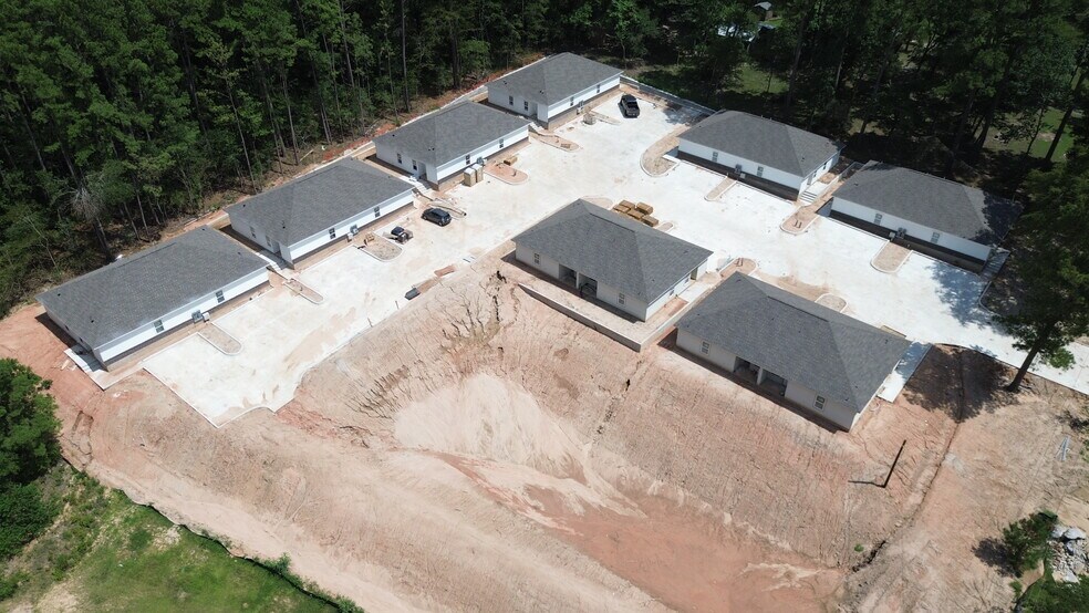 More Photos Of 103 Summer Pl, Huntsville Apartments For Sale