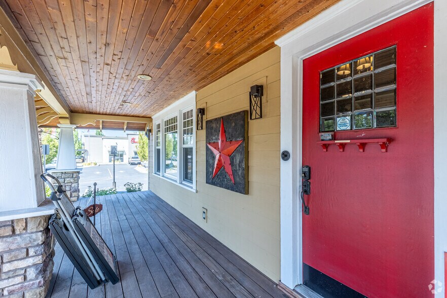 More Photos Of 16408 SE Mill Plain Blvd, Vancouver Office For Sale