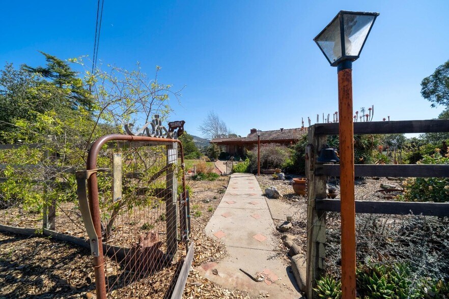 More Photos Of 211 Smith Rd, Watsonville Land For Sale