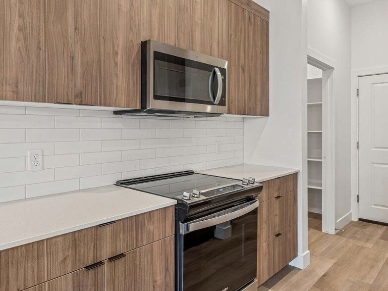 More Photos Of 366 W Fitness Way, Ivins Apartments For Sale