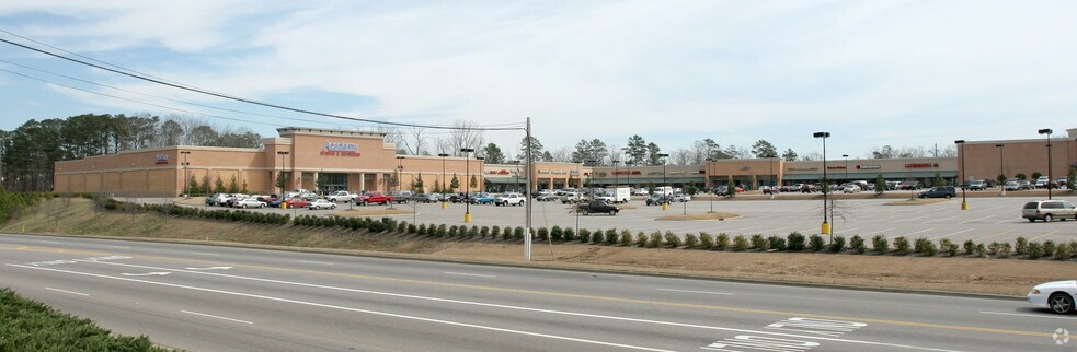 More Photos Of 2780 John Hawkins Pky, Birmingham Unknown For Lease