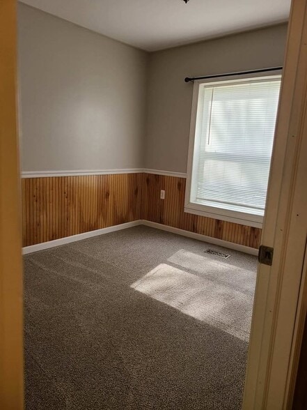 More Photos Of 70190 N Main St, Richmond Multifamily For Sale