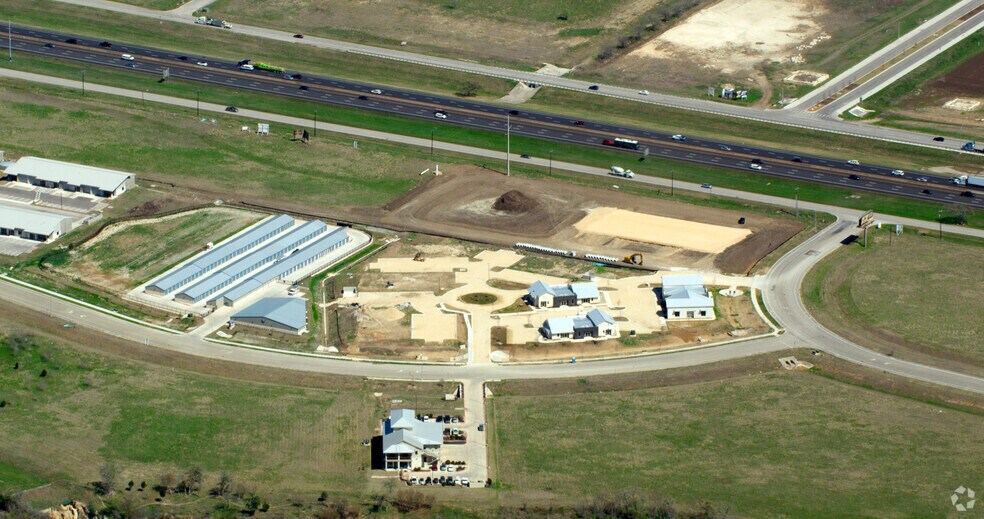 More Photos Of 120 Riverwalk Dr, San Marcos Office For Sale