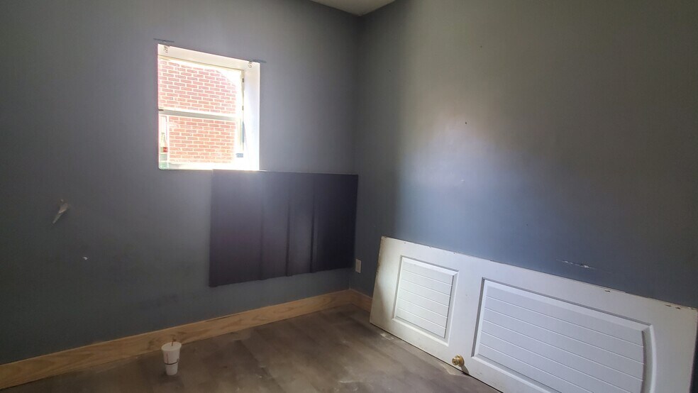 More Photos Of 3132 Park Ave, Memphis Daycare Center For Sale