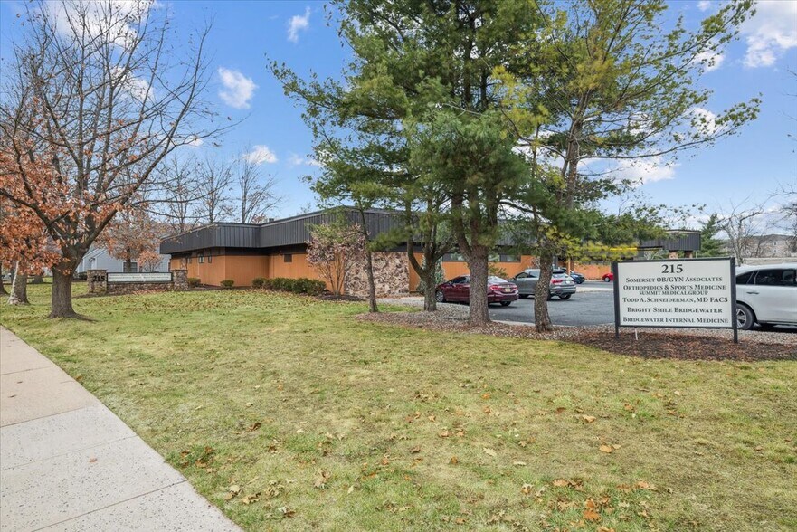 More Photos Of 215 Union Ave, Bridgewater Medical For Sale